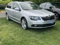 Usata Skoda Superb 170 CV (125 kW) 2014 Grigio Station wagon