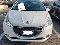 Usata Peugeot 208 Allure 82 CV (60 kW) 2013 Bianco Utilitaria