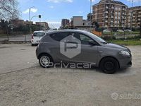 Usata Lancia Ypsilon Silver 69 CV (50 kW) 2015 Grigio Utilitaria