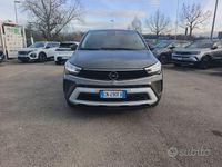 Usata Opel Crossland Elegance 131 CV (96 kW) 2023 Grigio SUV