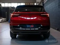 Usata Opel Grandland X GS Line 131 CV (96 kW) 2022 Rosso SUV