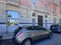 Usata Lancia Delta 120 CV (88 kW) 2008 Grigio Utilitaria