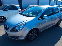 Usata Opel Corsa 75 CV (55 kW) 2011 Argento Berlina