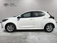 Usata Toyota Yaris Active 72 CV (52 kW) 2021 Bianco Utilitaria