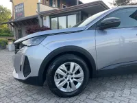 Usata Peugeot 3008 Active 131 CV (96 kW) 2022 Grigio SUV