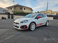 Usata Abarth Grande Punto 155 CV (114 kW) 2009 Bianco Utilitaria