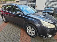 Usata Subaru Outback Trend 150 CV (110 kW) 2010 Grigio Station wagon