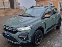 Usata Dacia Sandero Stepway 91 CV (66 kW) 2024 Verde Utilitaria