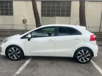 Usata Kia Rio 90 CV (66 kW) 2015 Berlina