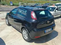 Usata Fiat Punto 77 CV (56 kW) 2012 Nero Utilitaria