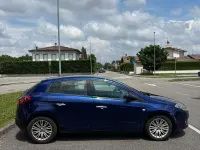 Usata Fiat Bravo 120 CV (88 kW) 2012 Bluazzurro Utilitaria