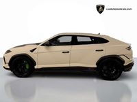 Usata Lamborghini Urus 666 CV (489 kW) 2024 Bianco monocerus matt SUV