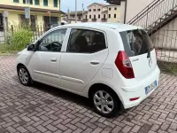 Usata Hyundai i10 69 CV (50 kW) 2012 Bianco Utilitaria