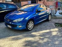 Usata Peugeot 206 60 CV (44 kW) 2005 Blu Cabrio