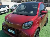 Usata Smart ForTwo Coupé Pulse 41 kW (56 CV) 2021 Rosso Utilitaria