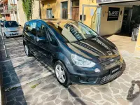 Usata Ford S-MAX Titanium 140 CV (102 kW) 2009 Grigio Monovolume