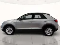 Usata VW T-Roc Life 116 CV (85 kW) 2025 Pyrit silver metallizzato nero SUV