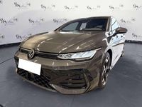 Usata VW Golf VIII R-line 150 CV (110 kW) 2025 Grigio Utilitaria