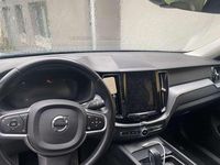 Usata Volvo XC60 Business Edition 197 CV (144 kW) 2021 Blu/azzurro SUV