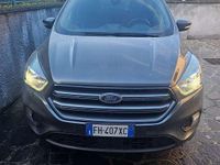 Usata Ford Kuga ST-Line 120 CV (88 kW) 2017 Grigio SUV