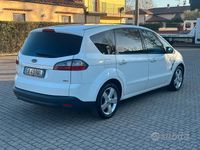 Usata Ford S-MAX S 2010 Bianco Monovolume