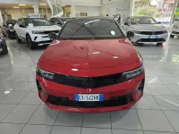 Usata Opel Astra 131 CV (96 kW) 2025 Rosso Utilitaria
