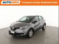 Usata Renault Captur 90 CV (66 kW) 2017 Grigio SUV