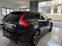 Usata Volvo XC60 R-Design 254 CV (186 kW) 2015 Grigio SUV