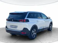 Usata Peugeot 5008 Allure 131 CV (96 kW) 2023 Bianco SUV