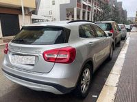 Usata Mercedes GLA200 Executive 136 CV (100 kW) 2014 Argento SUV