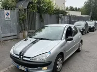 Usata Peugeot 206 75 CV (55 kW) 2009 Berlina