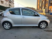 usata Toyota Aygo 1.0 12V VVT-i 5 porte Sol