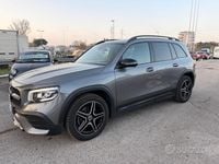 Usata Mercedes GLB200 Executive 150 CV (110 kW) 2021 Grigio SUV