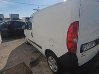 Usata Fiat Doblò 105 CV (77 kW) 2015 Bianco Monovolume