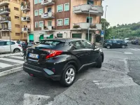 Usata Toyota C-HR Lounge 98 CV (72 kW) 2019 Nero SUV