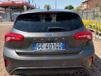 Usata Ford Focus ST-Line 120 CV (88 kW) 2020 Grigio Berlina