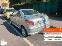 Usata Peugeot 206 CC 109 CV (80 kW) 2003 Gray Cabrio