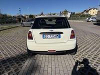 Usata Mini ONE 95 CV (69 kW) 2009 Beige Utilitaria