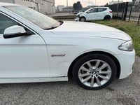 Usata BMW 520 Luxury Line 190 CV (139 kW) 2014 Bianco Station wagon