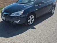Usata Opel Astra 110 CV (80 kW) 2011 Blu Station wagon