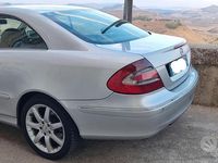 Usata Mercedes CLK270 Elegance 170 CV (125 kW) 2003 Grigio Coupé