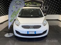 Usata Kia Venga LX 77 CV (56 kW) 2010 Bianco Utilitaria