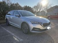 Usado Skoda Octavia G-TEC Style 131 CV (96 kW) 2021 Familiar