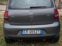 Usata VW Fox 69 CV (50 kW) 2005 Grigio Utilitaria