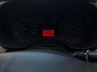 Usata Fiat Grande Punto 77 CV (56 kW) 2005 Grigio Utilitaria