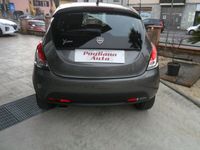 usata Lancia Ypsilon 0.9 TwinAir 85 CV 5 porte S&S DFN Gold