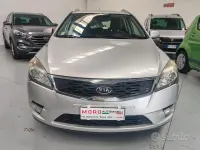 Usata Kia Ceed Sportswagon LX 90 CV (66 kW) 2011 Grigio Station wagon