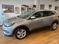 Usata Opel Grandland X Innovation 120 CV (88 kW) 2018 Grigio SUV