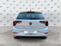 Usata VW Polo Life 95 CV (69 kW) 2023 Grigio Utilitaria