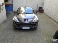 Usata Peugeot 206 60 CV (44 kW) 2010 Grigio Utilitaria